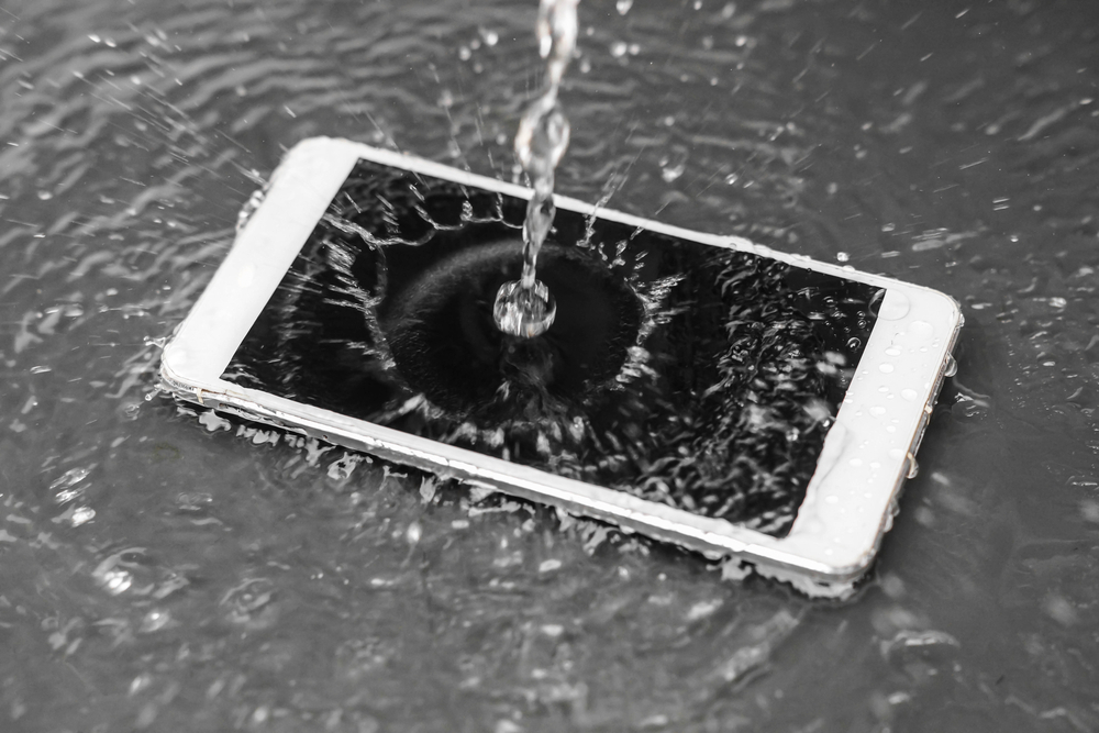water-damage-phone-repair
